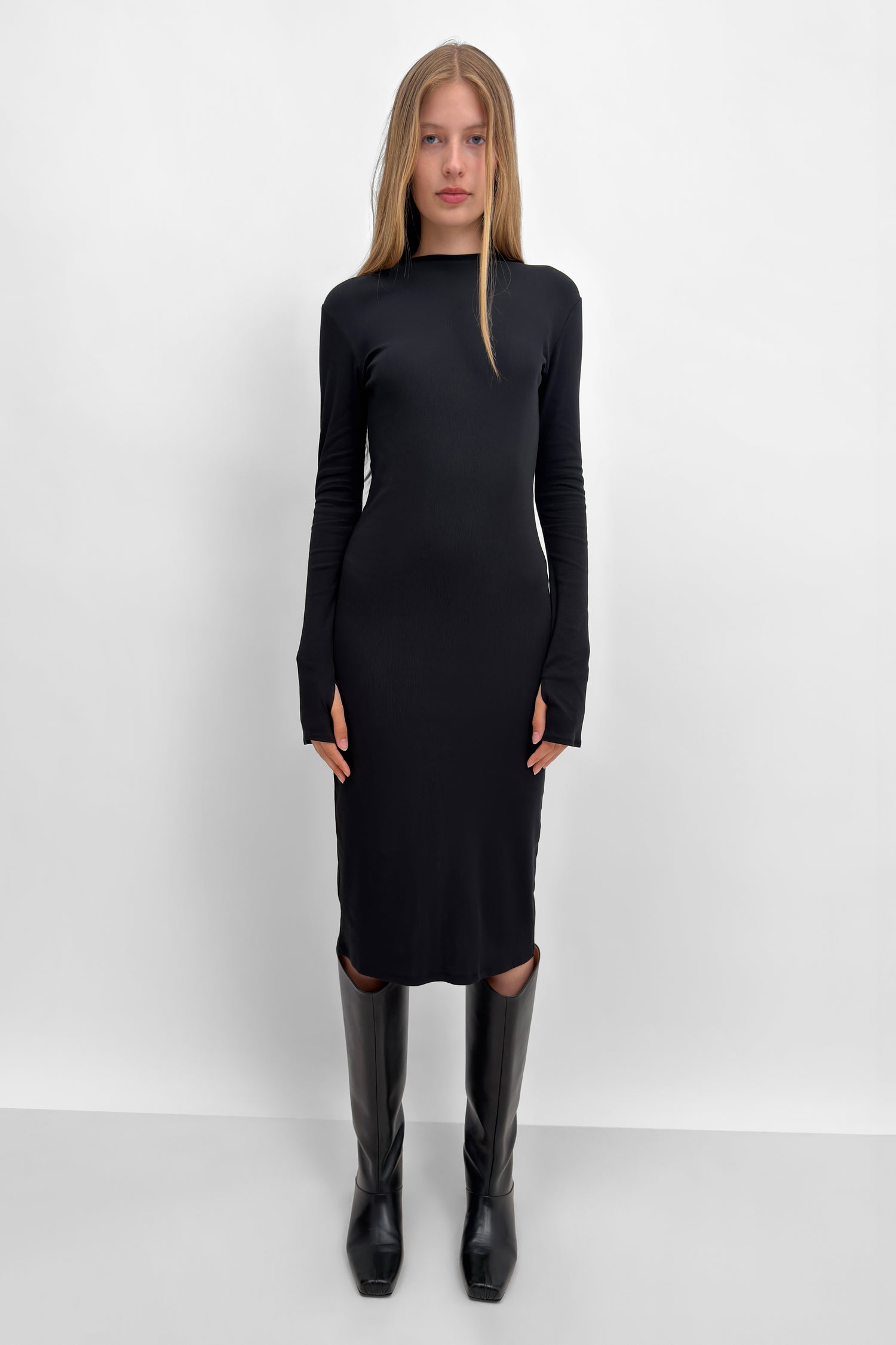 The Karlai long sleeve dance top