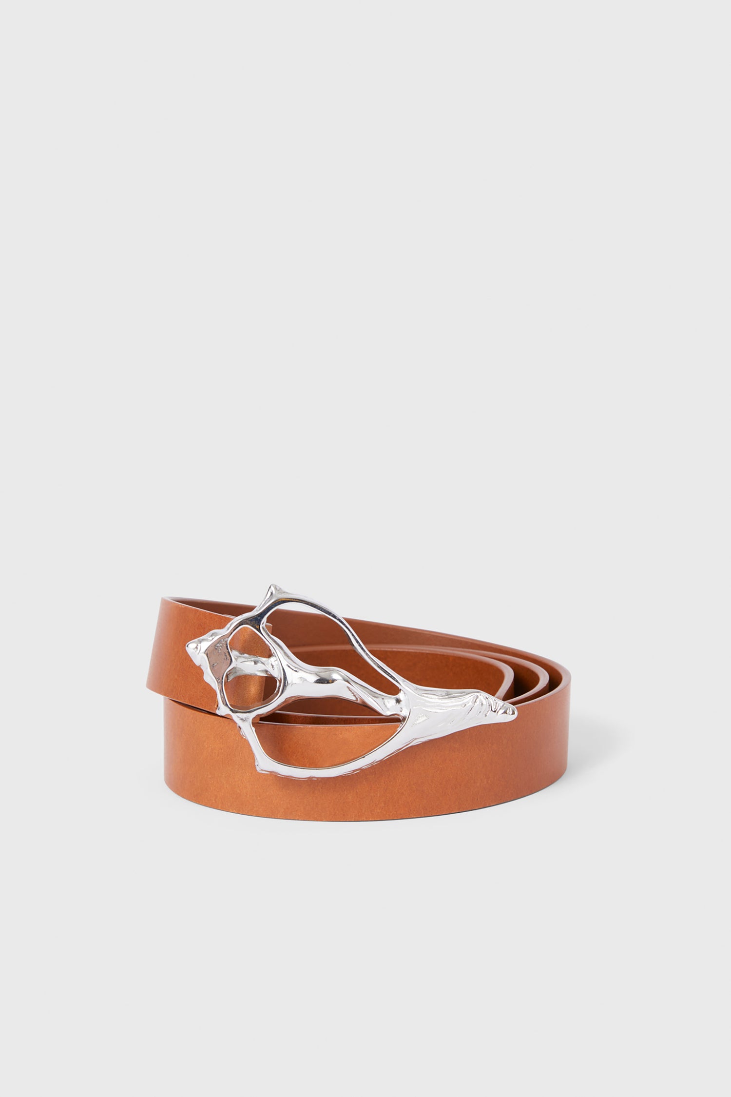 The Seashell wide leather belt