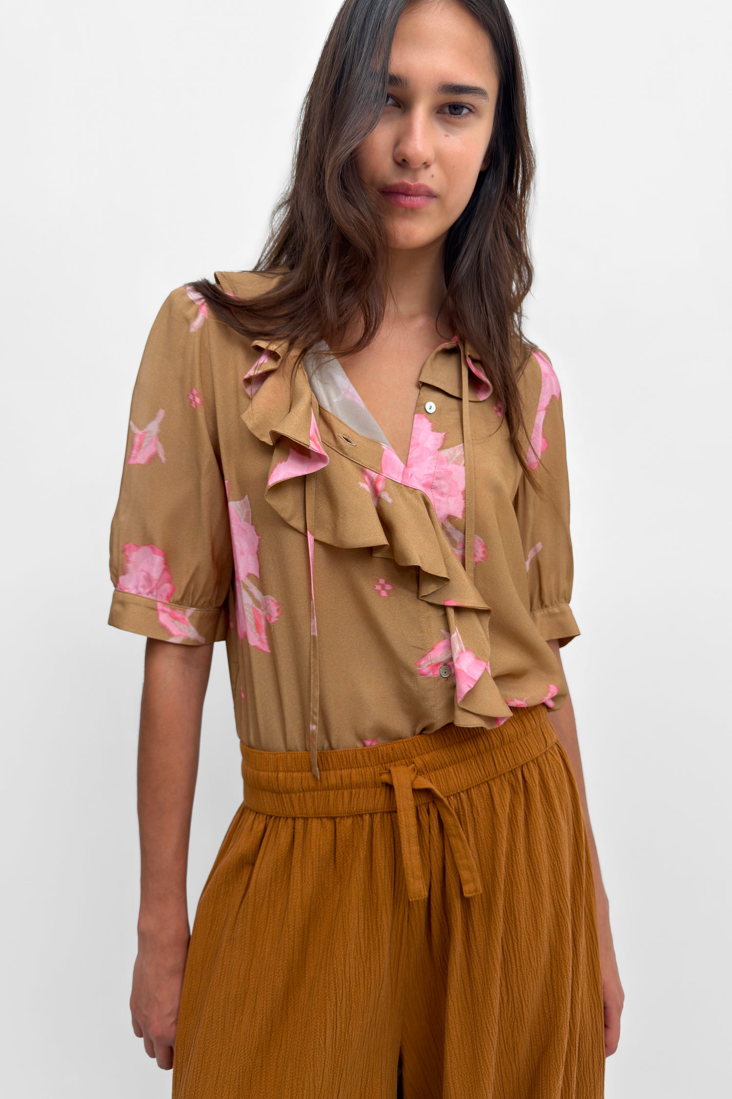 The Xilla flounce blouse