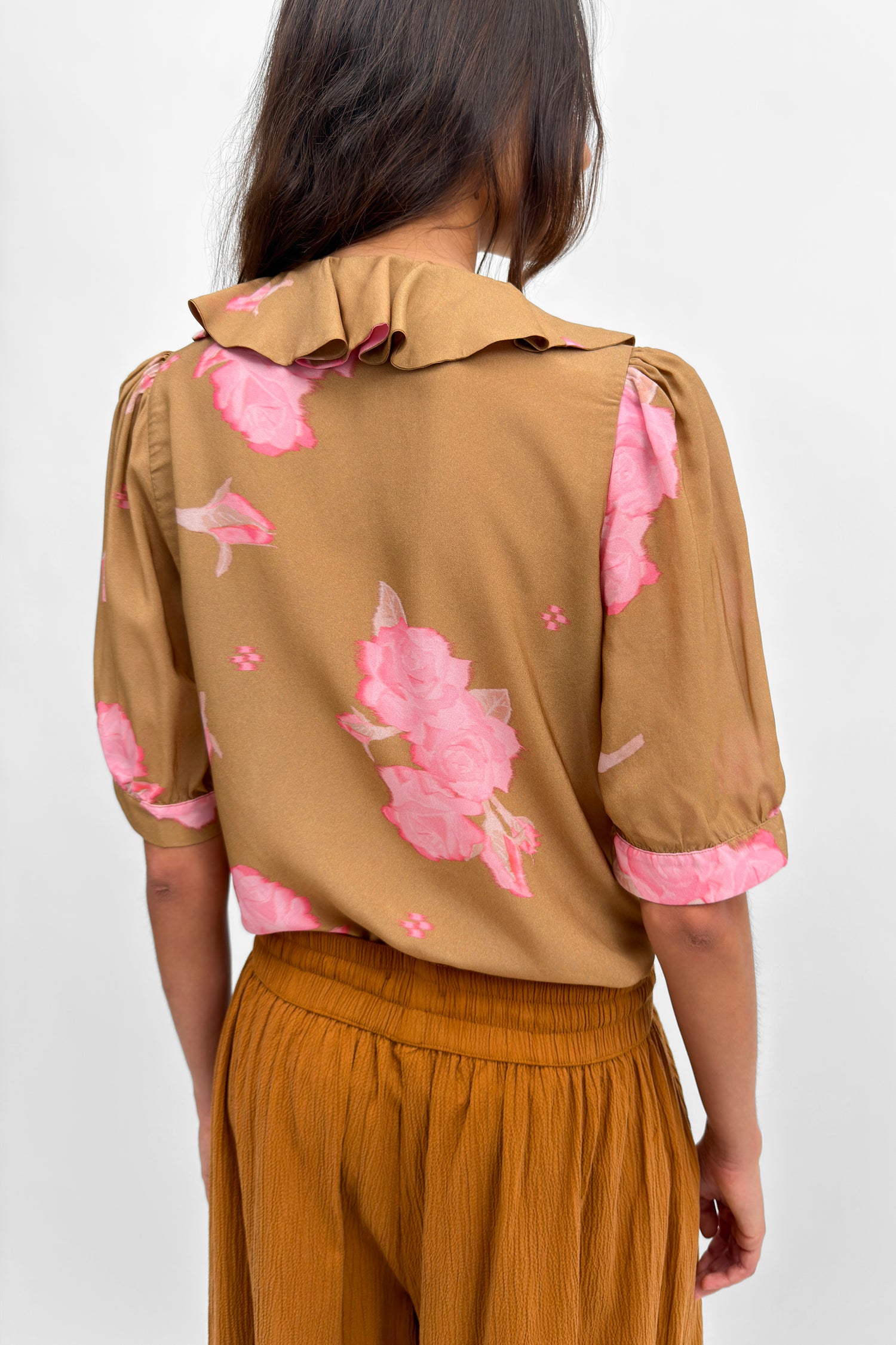 The Xilla flounce blouse