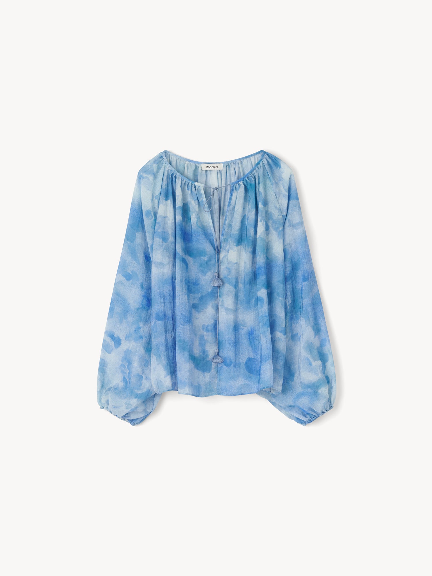 The Phoebe blouse in Clouds